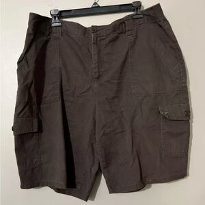 Basic Editions Y2K cargo shorts - size 18